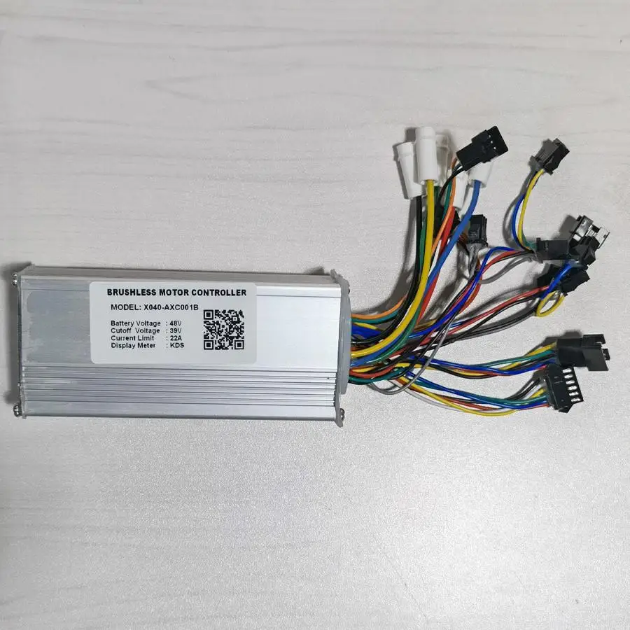 Support Customized Specifications 36v 48v 52v 10A Ebike Controller for Electric Scooters and Bicycle DC Motor Control