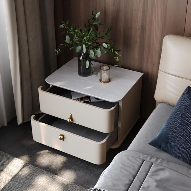 Locker Moderner Nachttisch aus hellem Luxusmarmor