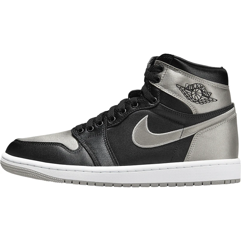 Nike Genuine Air Jordan 1 Retro Women's Retro Basketball Shoes FD4810-010 view 5