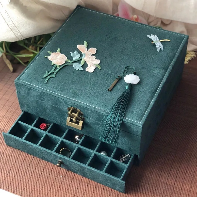 Flower Embroidery Green Storage Box with Lock Double Layer Makeup Box Jewelry Organizer Necklace Hanging Rack Vintage Home Decor