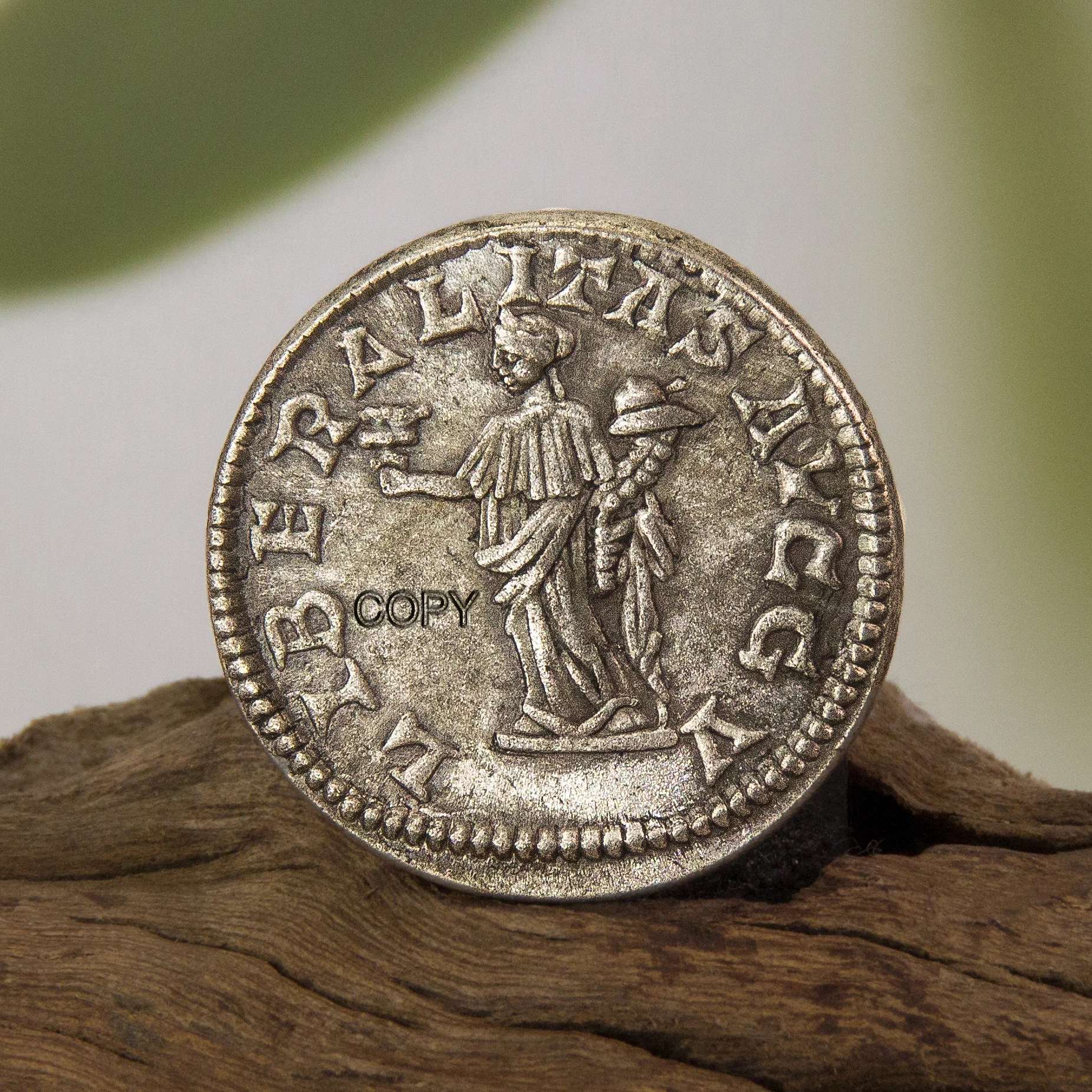 Augustus Octavian Portrait of Roman Emperor Silver-plated Commemorative Coin COPY，Ancient Coin Pendant, Perforated Coin Necklace