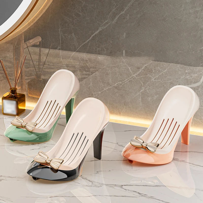 Creative High Heel Shape Soap Holder Drain Water Soap Box Dish Sponge Shower Rack Container Modern Bathroom Storage Accessories