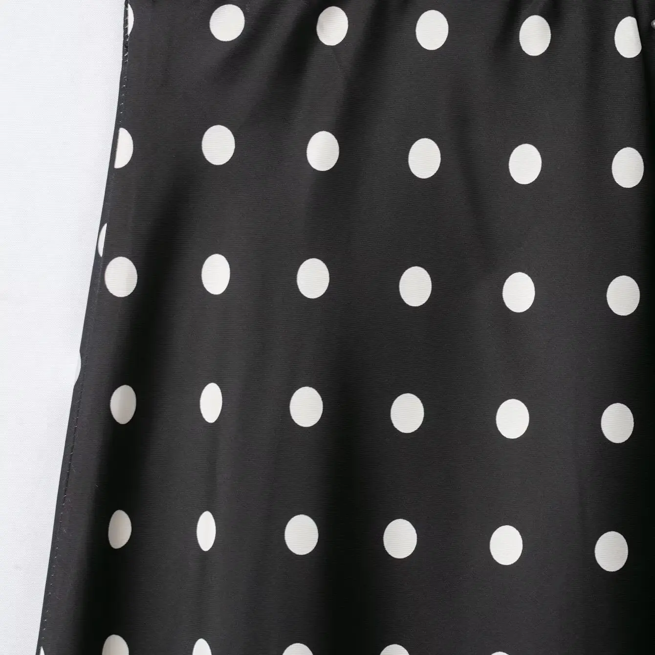 KASLEAD Retro Lace Panel Midi Skirt Women's Fashion Bell Bottom Polka Dot Drapey Half Skirt A-Line Standard Fit Polyester Fiber