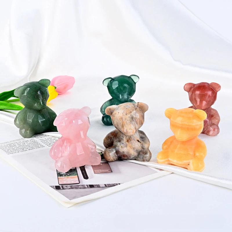 

1Piece Random Style Natural Stone Bear Sculpture Hand Carved Lovely Quartz Crystal Bear Statue Home Decoration Crystal Gifts