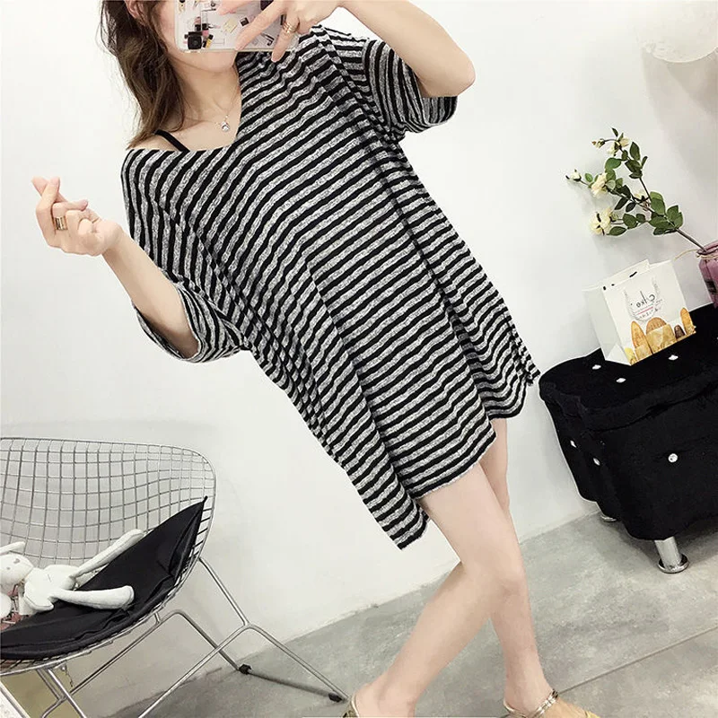 2023 Summer Female Clothing Oversize Striped V-neck Loose Midi Tops Women Korean Style Fashion Comfortable Short Sleeve T-shirt