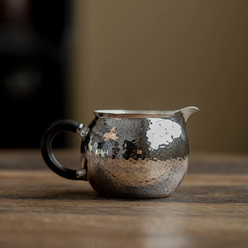 

Sterling silver teapot, handmade hammer pattern retro tea