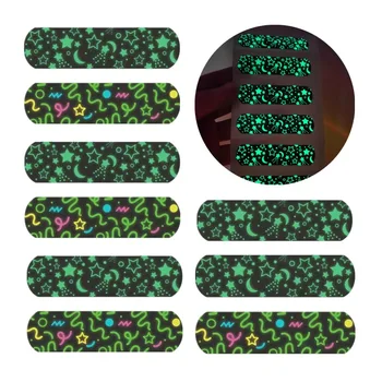 10 adet/takım Karikatür Aydınlık Bant Yardımı 72x19mm Gece Parlayan Alçı Yara Pansuman Yama Şeritleri Gece Kızdırma Yapışkanlı Bandajlar