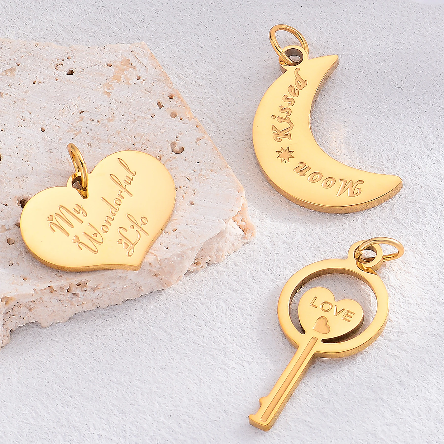 

10Pcs Fashion 18K Gold Color Stainless Steel Heart Love Moon Key Charms Accessories for Handmade Neaclace Jewelry Pendant