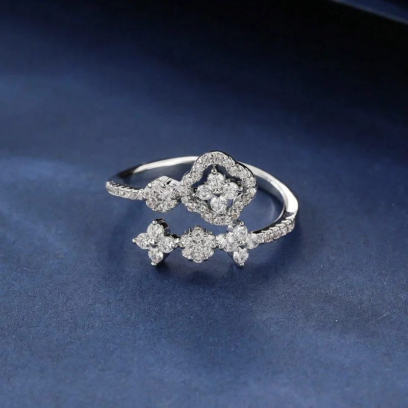 OXTAO Romantischer Vierblättriger Blumen-Moissanit Offener Bandring 14K Goldfilled Kleeblatt Stern Hochzeitsschmuck Jubiläumsgeschenk für Frauen – Detail 7
