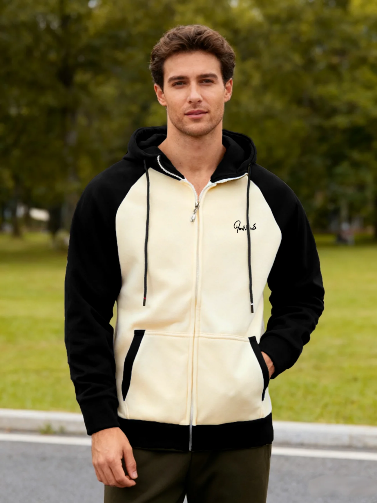 

Spring and autumn fashion: European-style men's outdoor outfit - multi-color hooded zipper casual hoodie