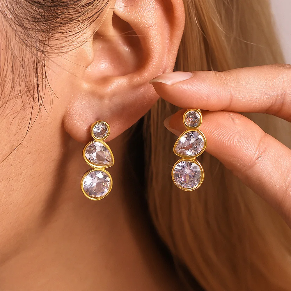Pendientes Keen on de acero inoxidable, nuevo colgante de circón con forma de gota de agua geométrica Simple, resistente al agua, diseño personalizado, regalo de joyería nuevo