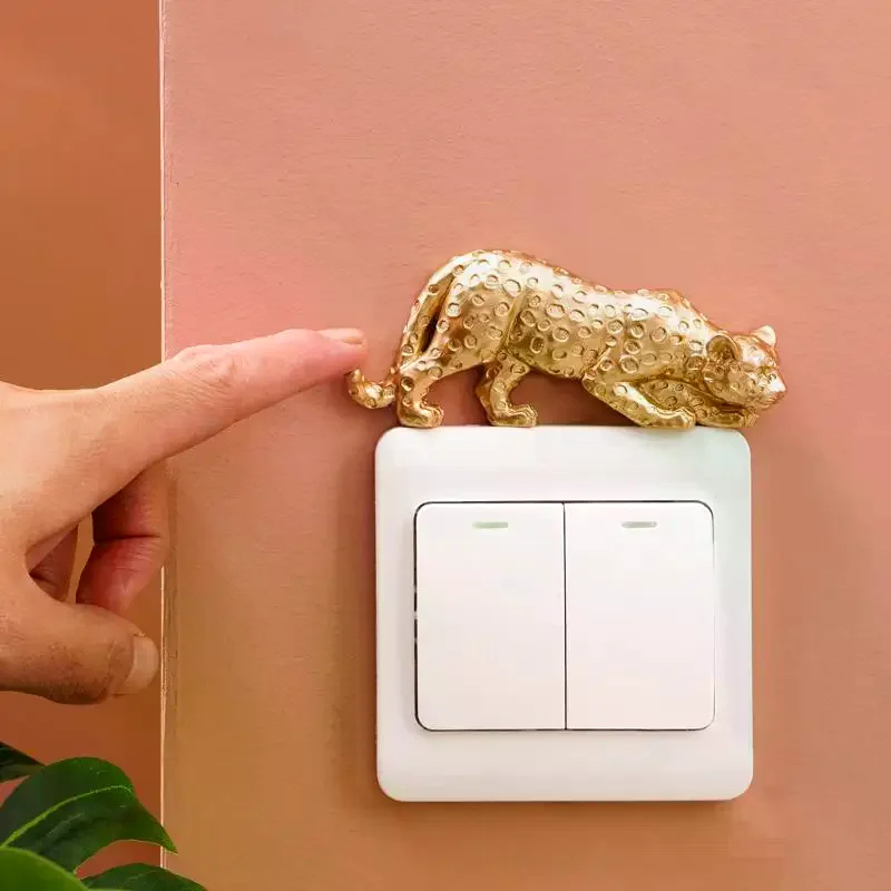 Detachable Self Adhesive Wall Switch Ornament Resin Leopard Sculpture Light Switch Cover Sticker Household Home Decor Accessory view 2