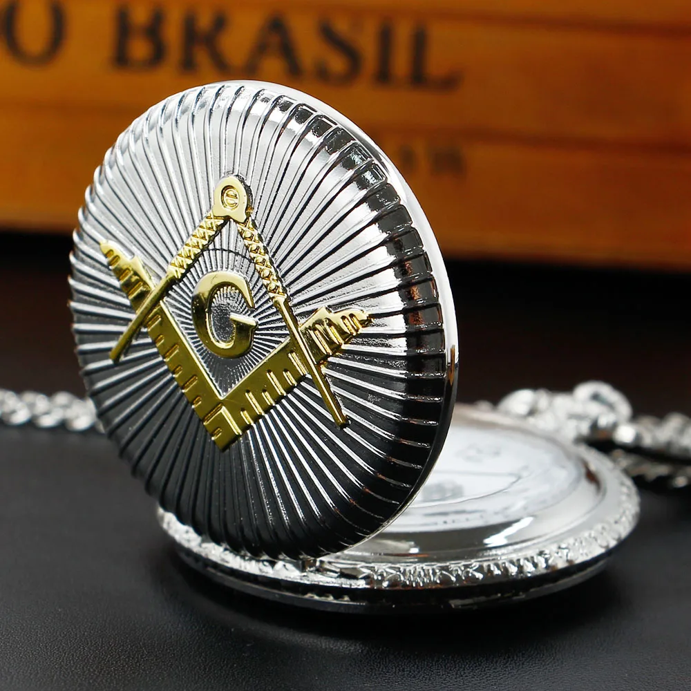 Fashion Silver Engraved Pocket Watch Golden Freemasonry Masonic Quartz Fob Pendant Clock for Men Watches Gifts