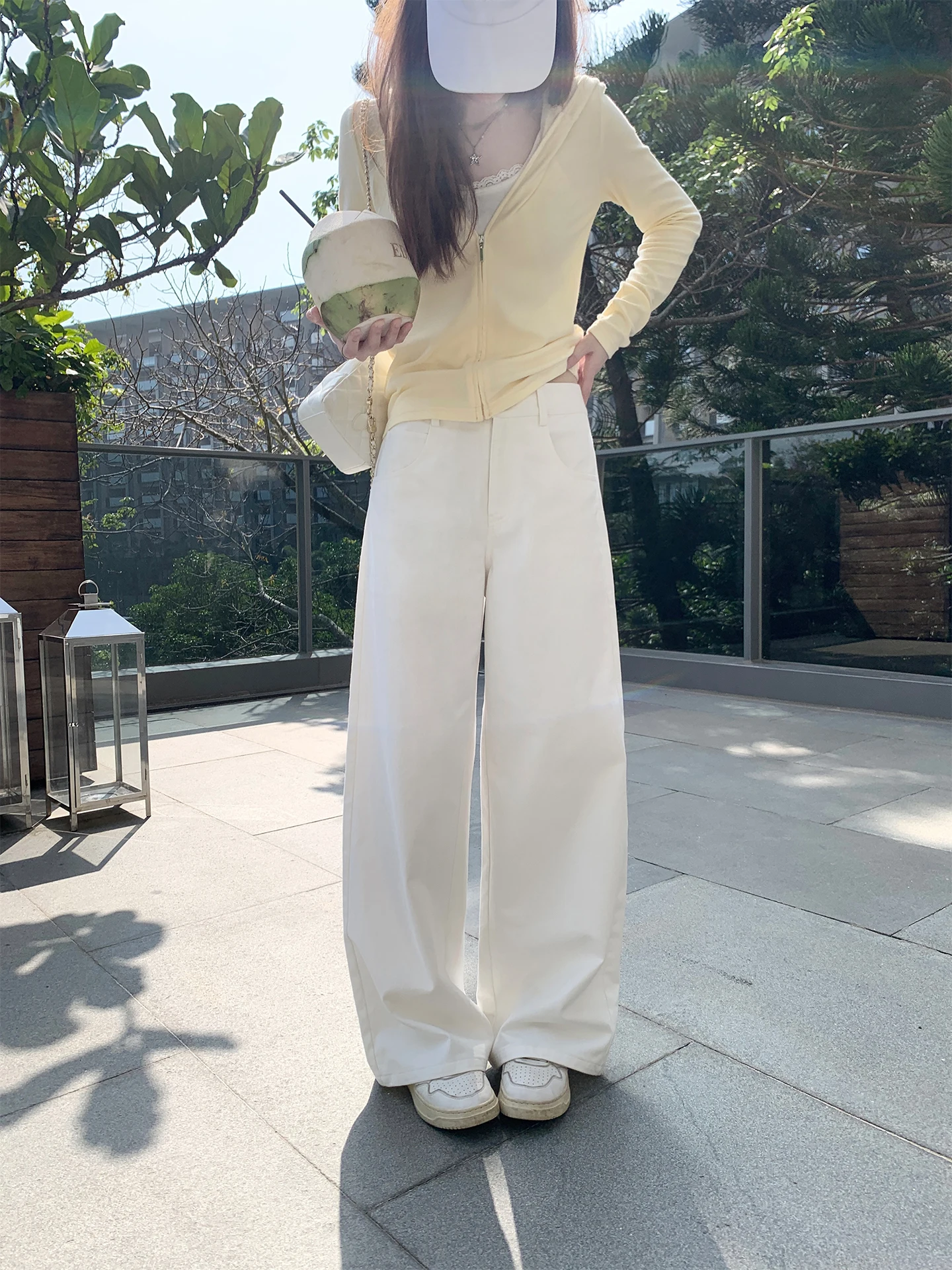 

Zzhen Studio Loose Fit Cotton Denim Jeans Women's Straight Leg Trousers with l Waist And kets All Season Wear