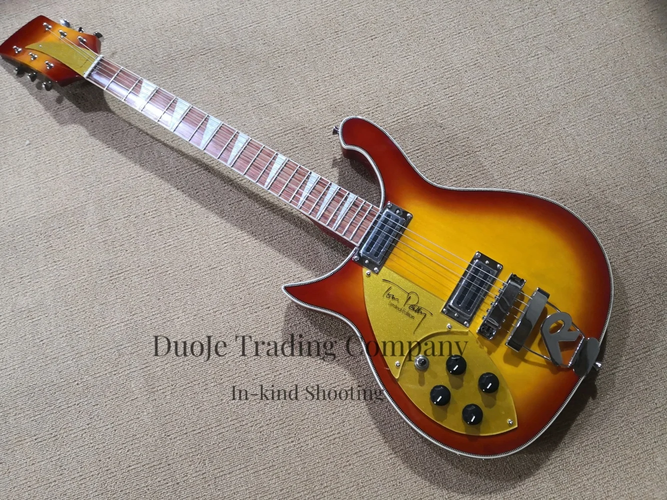 Left-hand guitar, semi-hollow 360 guitar, maple body with wood grain binding, gold powder pickup cover, red rosewood fingerboard