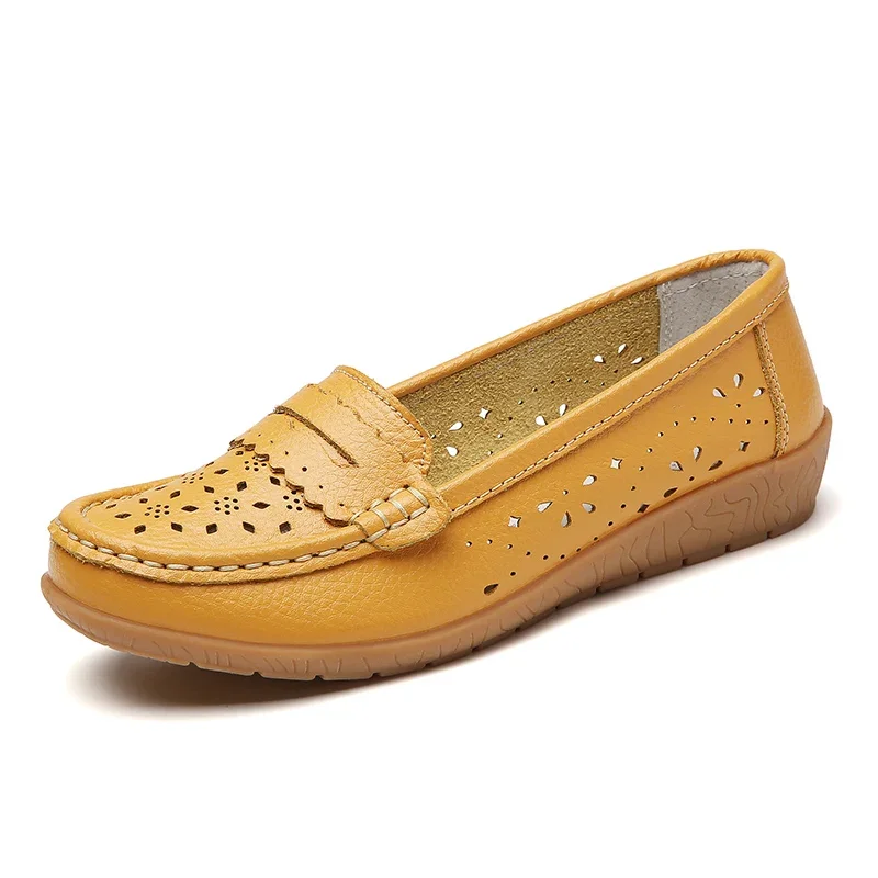 

Новые женские ажурные дышащие и нескользящие летние повседневные туфли на плоской подошве, размер 44, сандалии и лоферы для мам