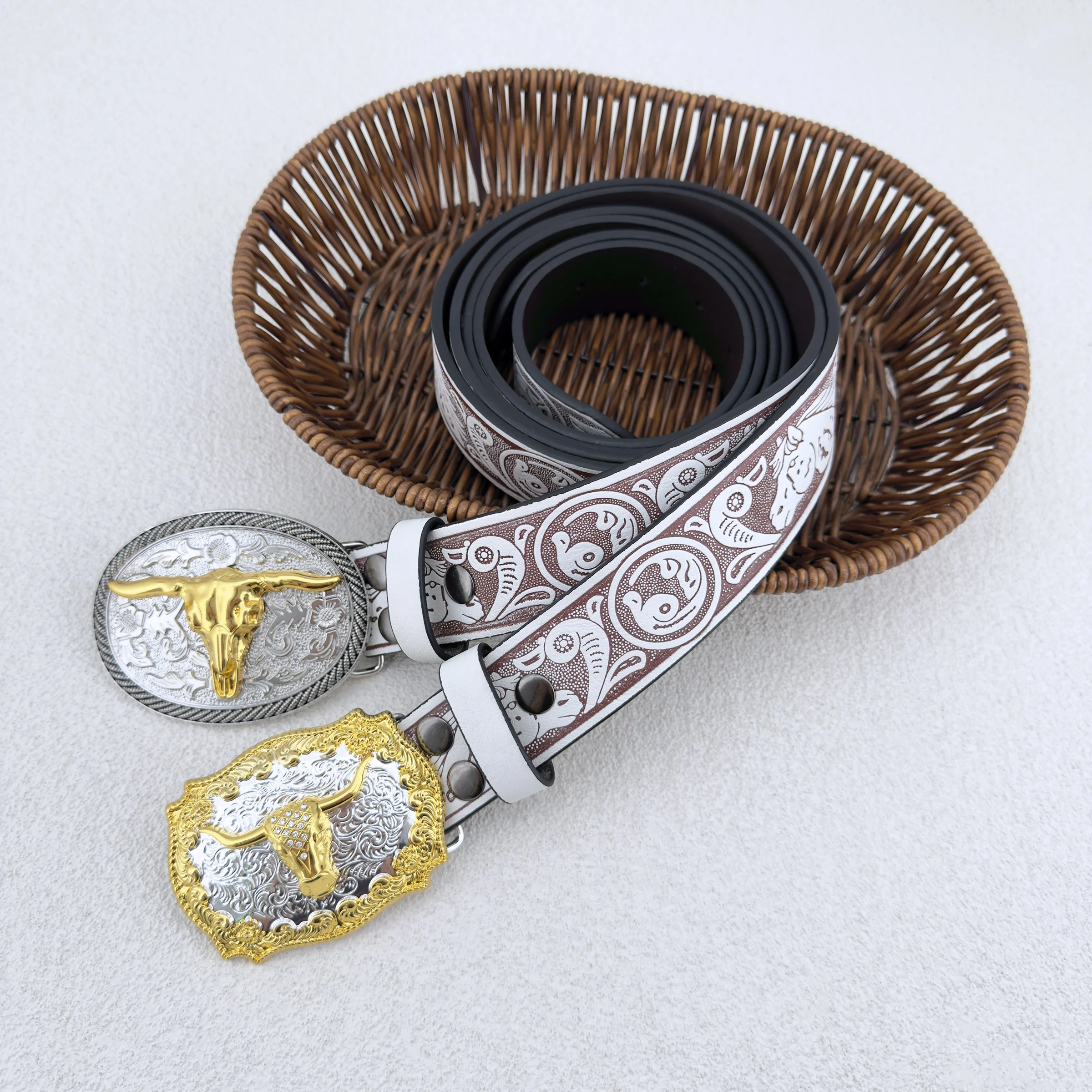 

1 шт., пряжка ремня из золотой воловьей кожи в западном богемном стиле ретро для мужчин и женщин; модный ремень в стиле панк.