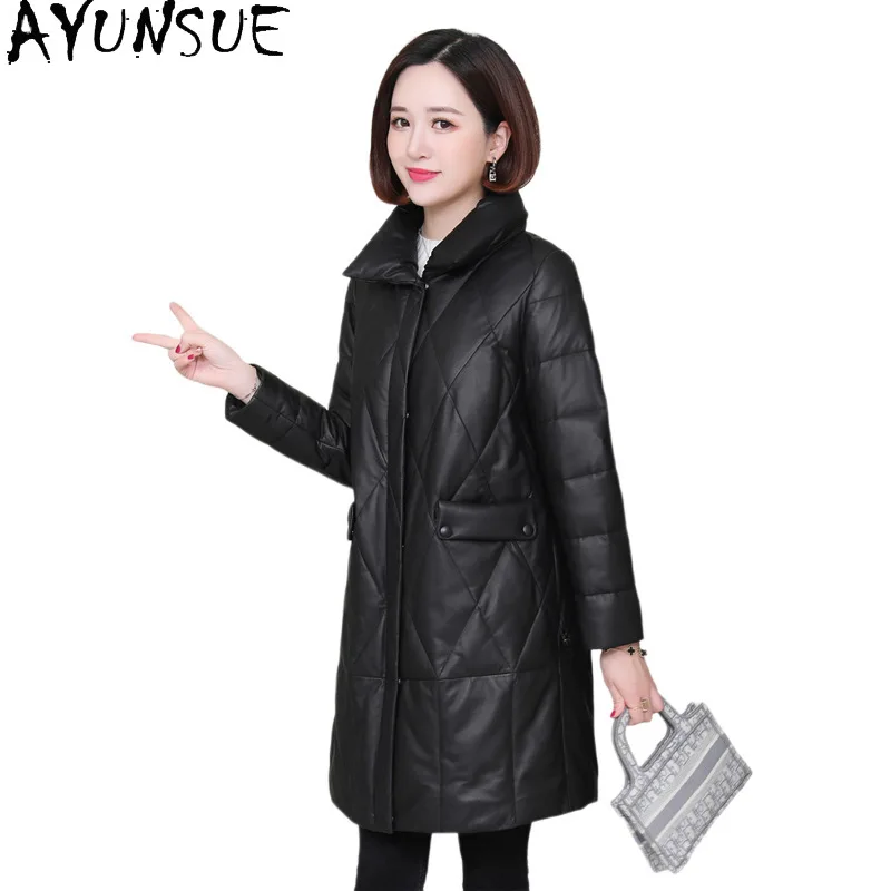 AYUNSUE 진짜 양피 정품 가죽 자켓 여성 2025 겨울 의류 중간 길이 다운 여성 코트 루즈 피트 겉옷의 새로운