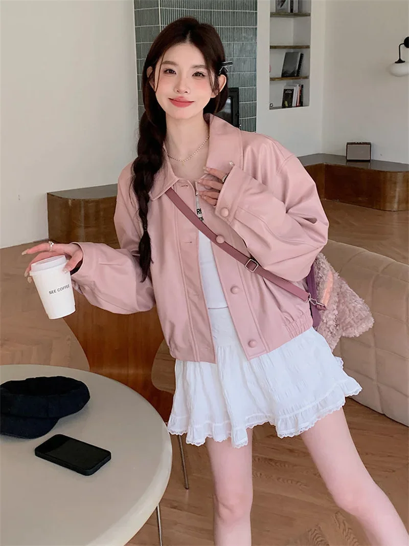 البوب 2024 الخريف جديد الوردي حار فتاة نمط قصير بولي Leather سترة جلدية أعلى الإناث النسخة الكورية الرجعية فضفاض تصميم سترة جلدية