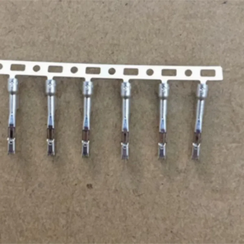 100pcs/lot 8240-0287 82400287 100% New connector new original
