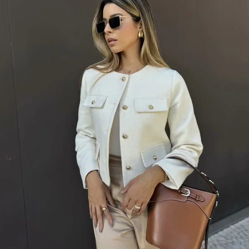 Woman Outerwears Autumn Long Sleeve Cropped Jacket For Women Winter Button Demi-Season Short Coats Elegant Women\'s Coat