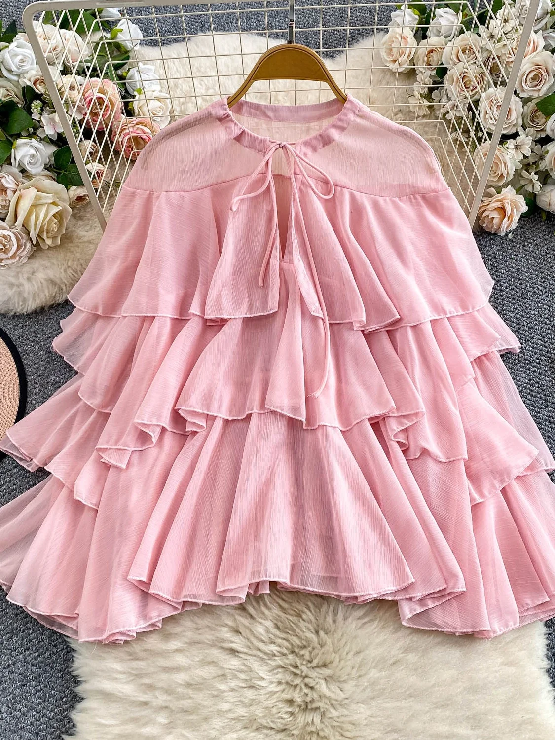 

Розовый круглый свободный женский топ с кружевной отделкой и эффектом похудения, повседневный модный корейский топ с длинным светом