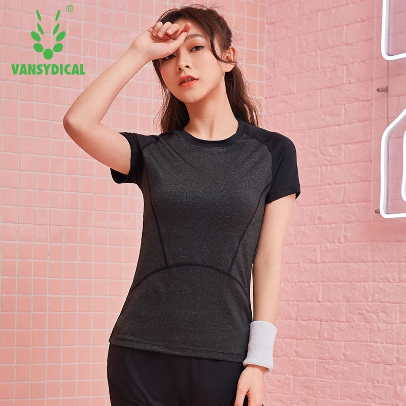 Summer Running Shirt Women Color Patchwork Quick Dry Breathable Short Sleeve Yoga Sportswear for Women Gym Clothing Workout Top