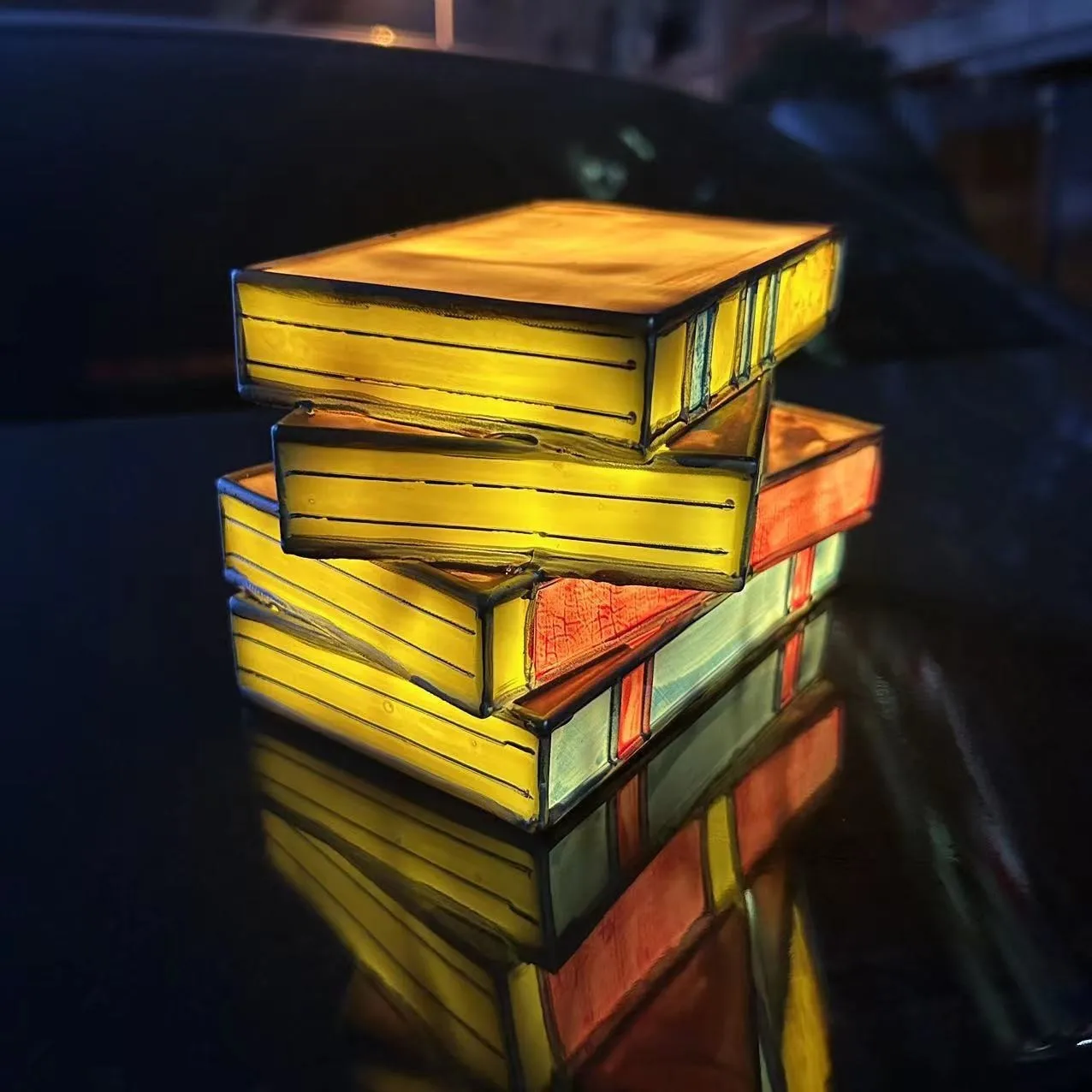 Stained Glass Stacked Books Lamp Resin Handicraft Table Lamp 3D Puzzle Reading Lighting Vintage Table Lamp for Kids