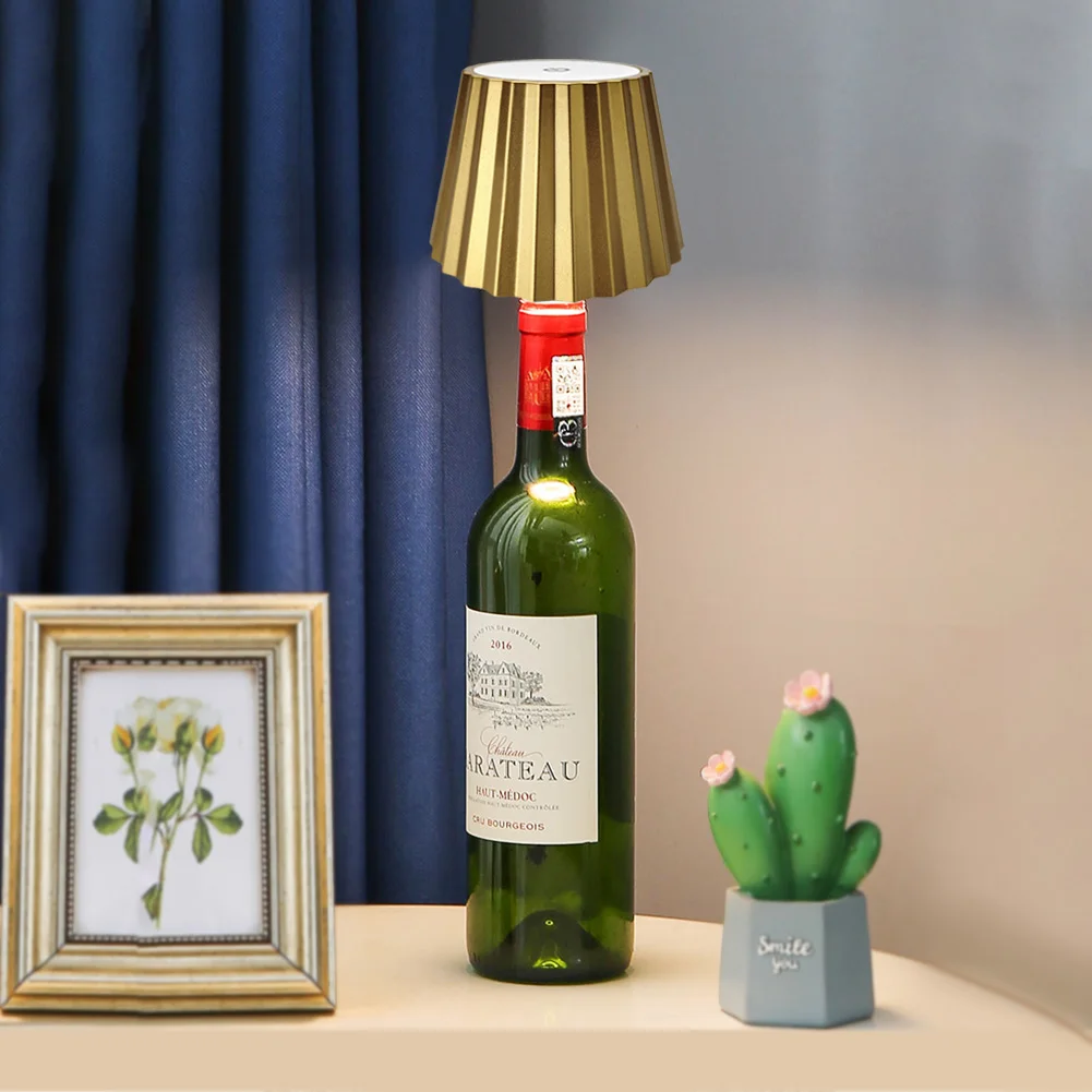 Wine Bottle Lamp Touch Control Creative Bottle Light RGB/3 Colors Light Atmosphere Night Light USB Charging for Bar Cafe House