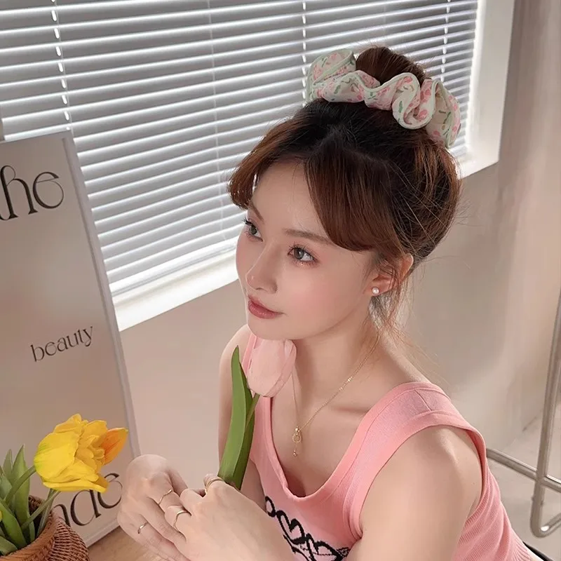 

Delicate Hemmed Floral Hairband Trendy Fashion Hair Accessories for Girls Elegant Edged Vintage Hair Tie