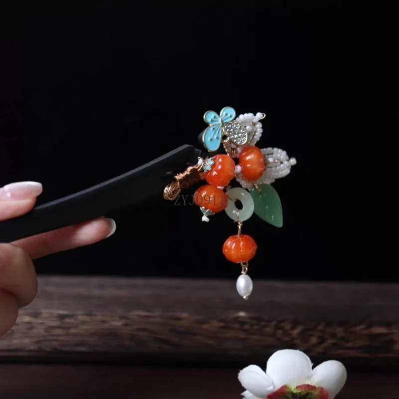 Épingle à cheveux en bois avec pompon fait à la main, disque en perles de citrouille, couvre-chef quotidien simple, accessoires cheongsam