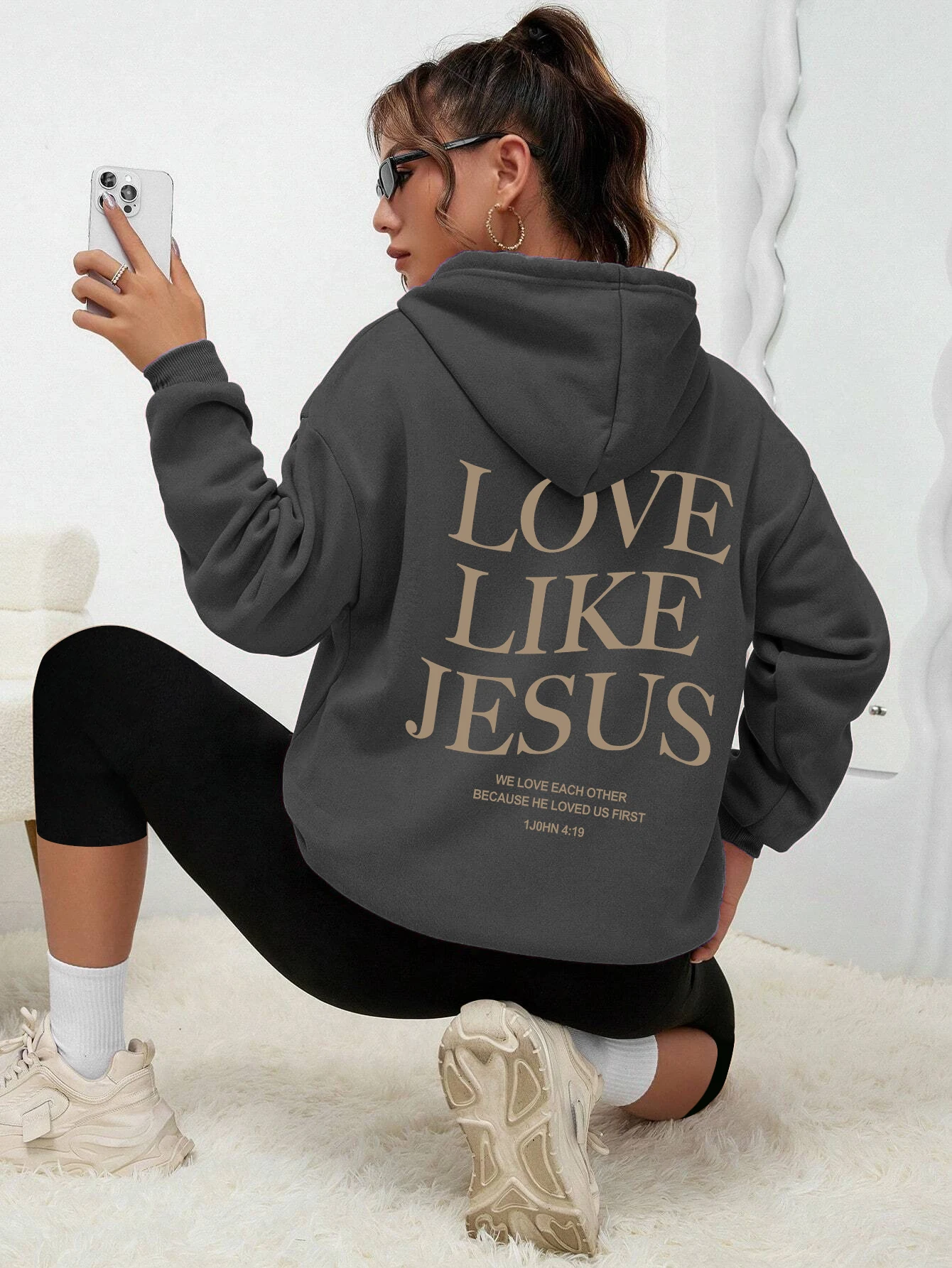 Love Like Jesus Simple Letter Printed Hoodie Women Warm Fleece Hoody Fashion Casual Hooded Autumn Loose Round Neck Woman Clothes