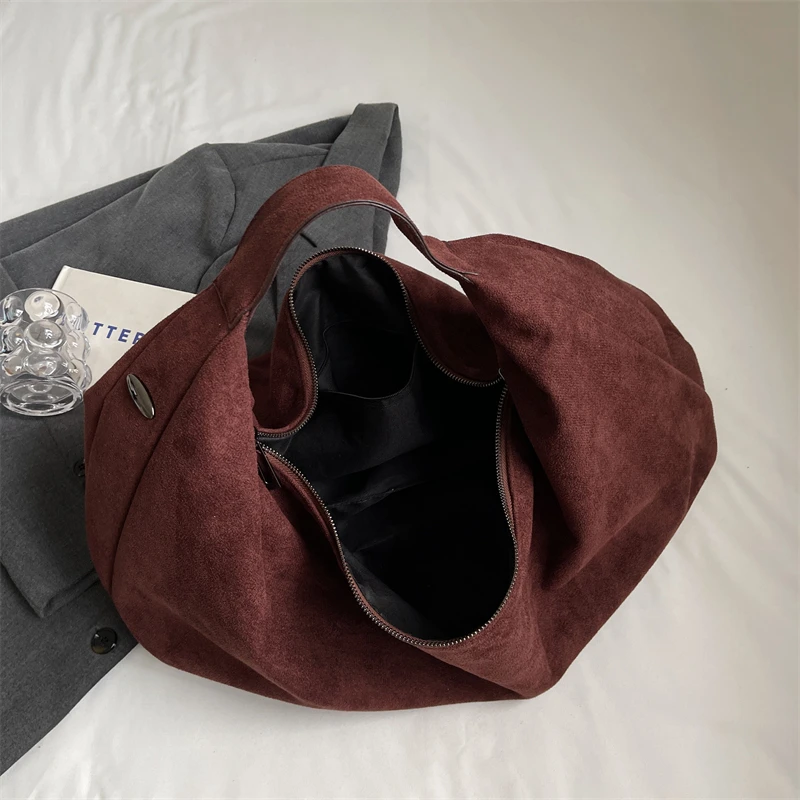 Women Half Moon Bags Large Capacity Hobo Shopper Bag High Quality Soft Faux Suede Bag Fashion Korean Female Underarm Tote Bags