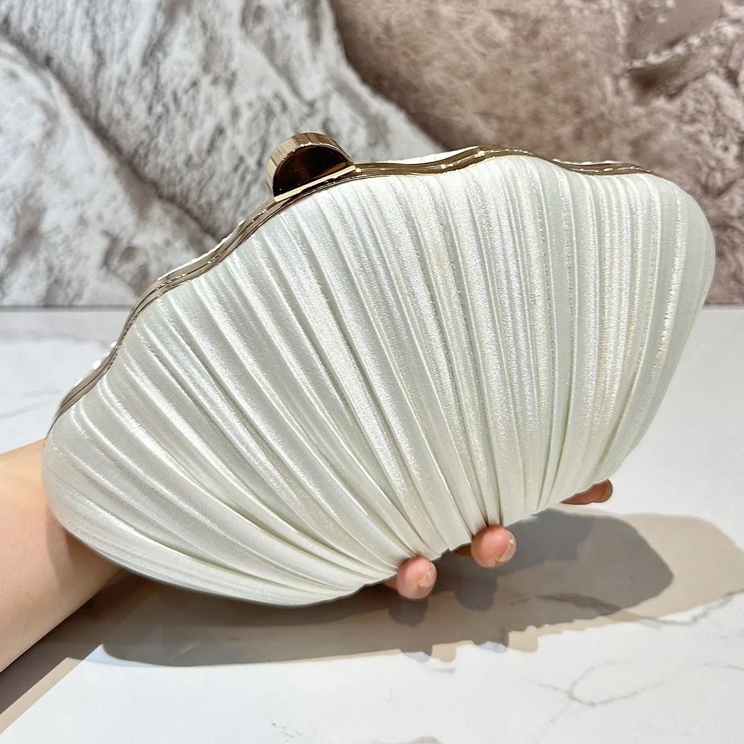 

2025 New Trendy White Seashell Evening Bags For Women Banquet Party Clutch Handbag Fashion Temperament Shell Shoulder Bag Femme