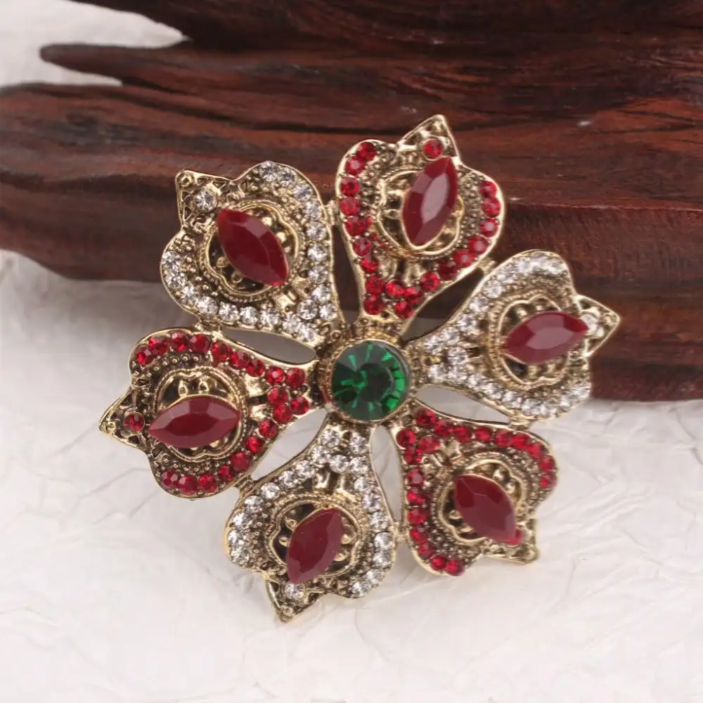 Gold-Tone Vintage Floral Brooch - Red & Green Rhinestones, Intricate Ornate Design, for Formal Events & Enthusiasts, Ideal Gift