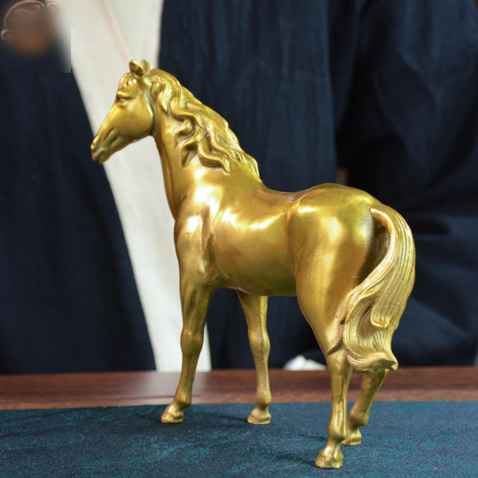 Brass Horse Figurine Polished Standing Horse Sculpture Home Decor Long-Lasting Fade Resistant for Office Display view 5
