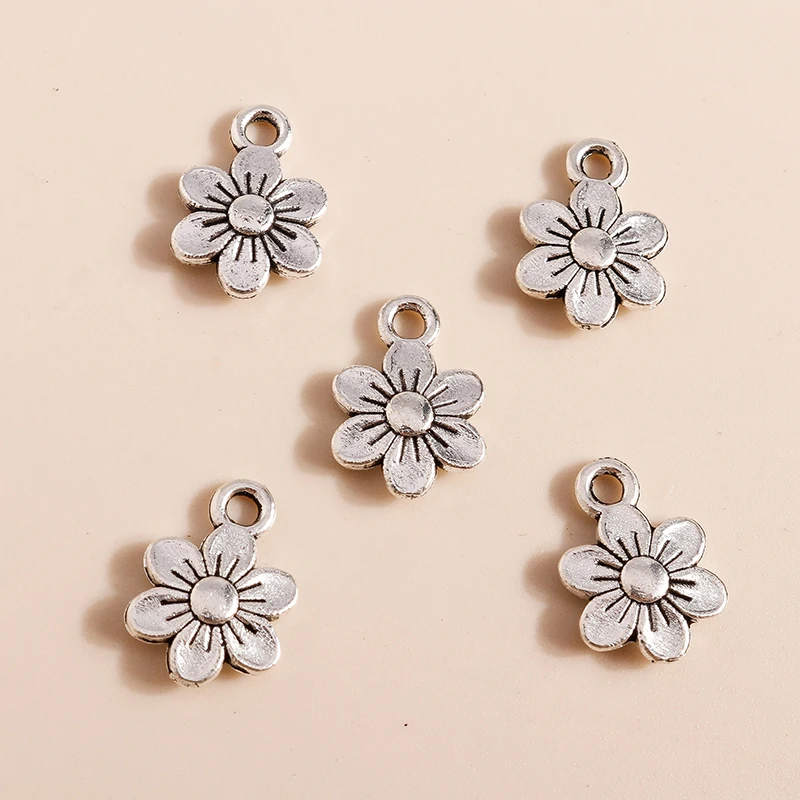 40 Stück 9x13mm Niedliche Legierungs-Blumenanhänger für Schmuckherstellung, Ohrringe, Halsketten, Armbänder, DIY-Bastelzubehör – Detail 5