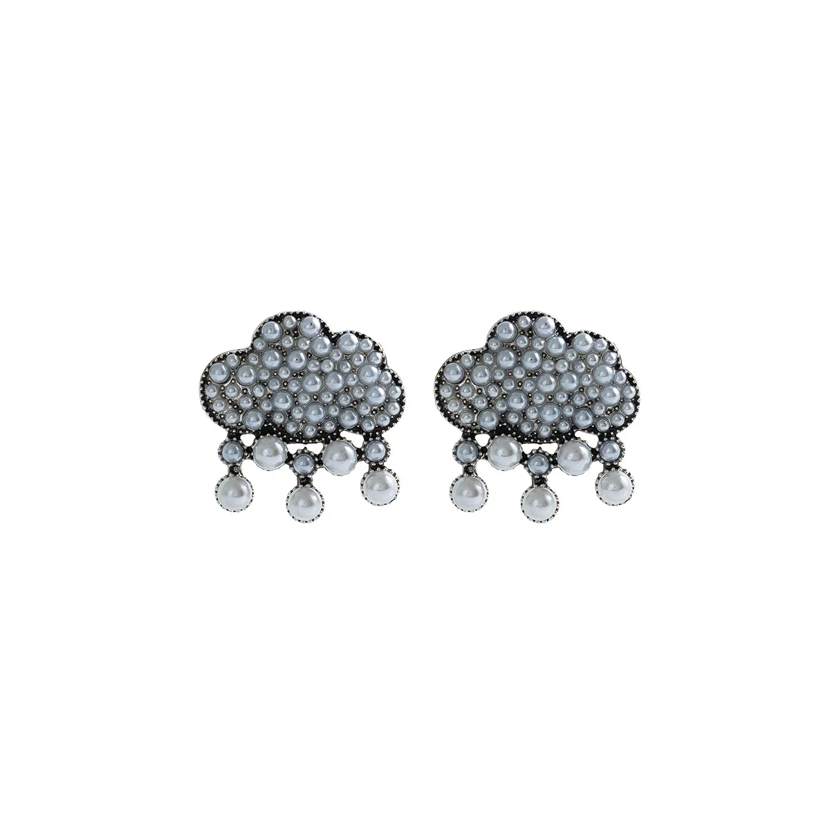 Creative Personality Alloy ins Wind Simple Fashion Cloud Raindrop Earrings Versatile Women's Pearl Earrings Batch