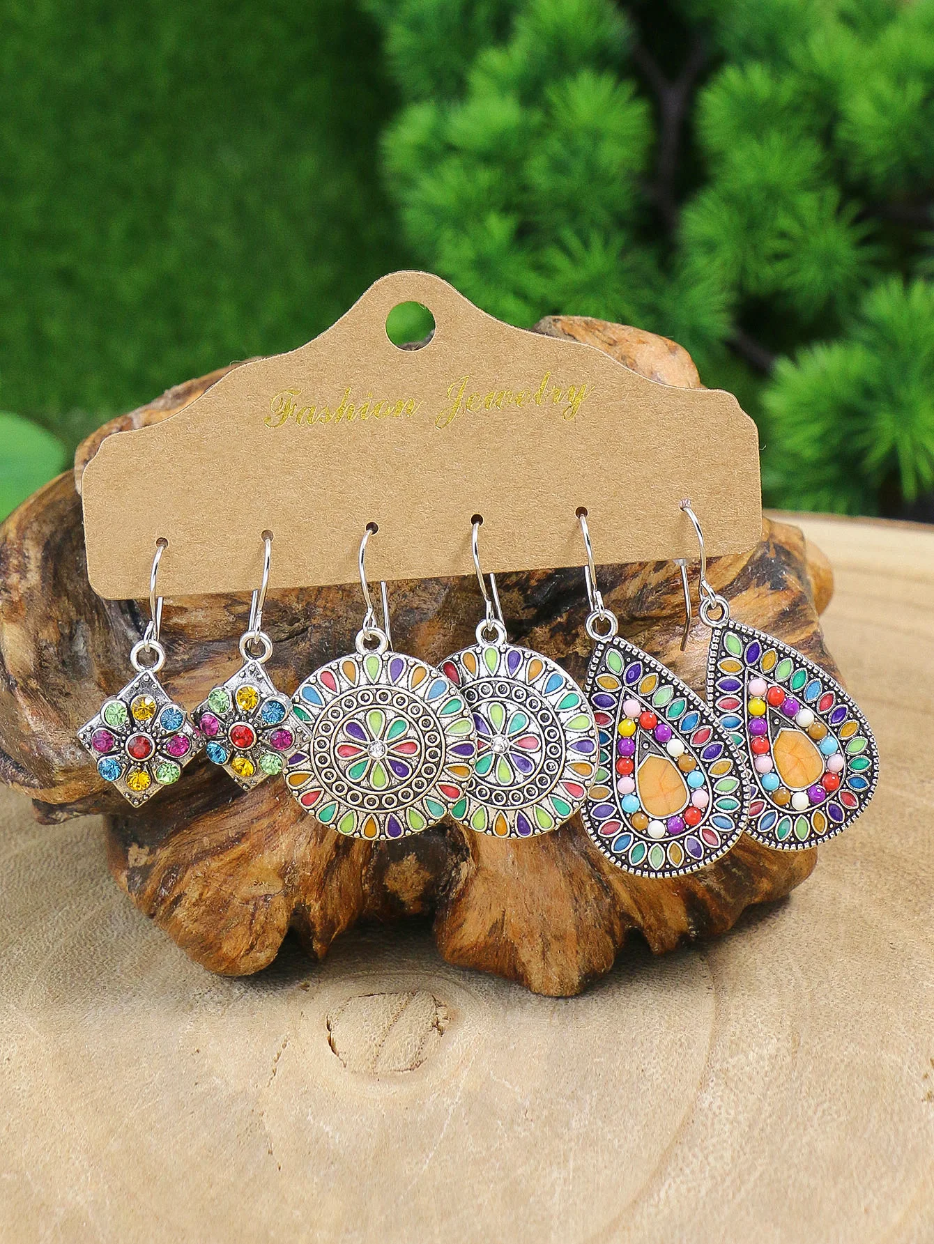 Ethnic Style Antique Alloy Earring Retro Hollow Earrings Bohemian Tassel Leaf Heart Shaped Pendant Accessories