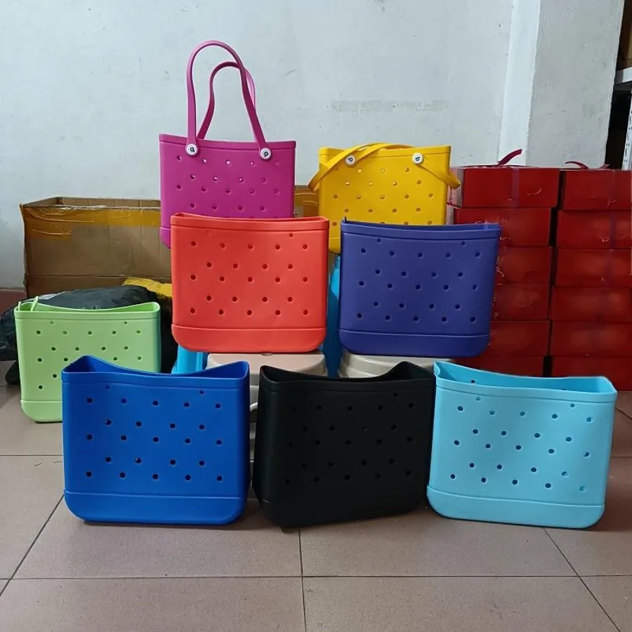 

Plastic Molded Beach Bags, EVA Basket Hole Bags, Fashionable Women's Beach Bags Popular in Europe and The United States