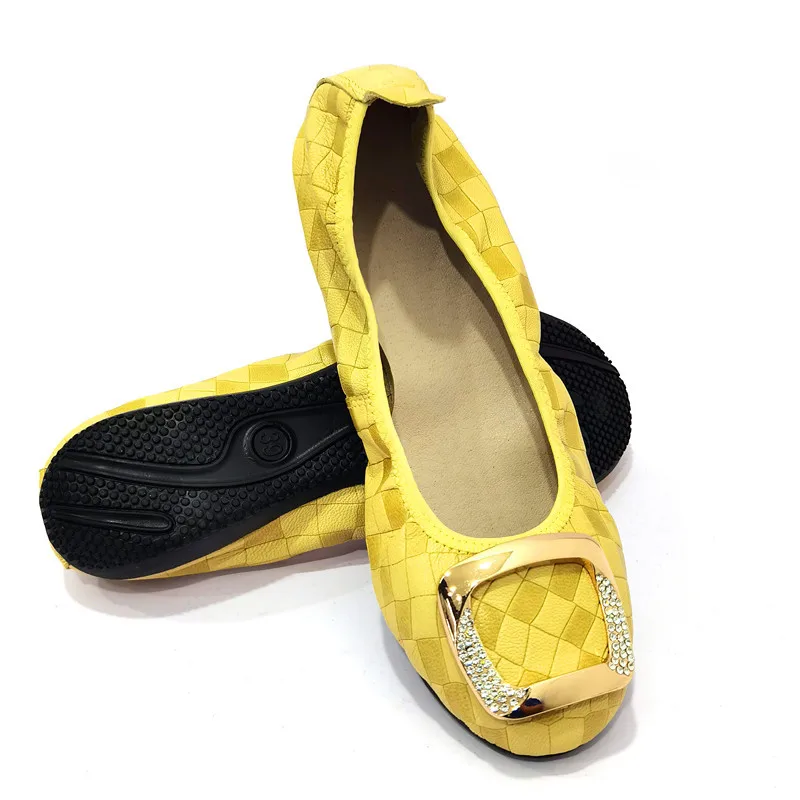 Bailarinas con punta redonda y hebilla de Metal para mujer, zapatos planos sin cordones, mocasines informales, 2024