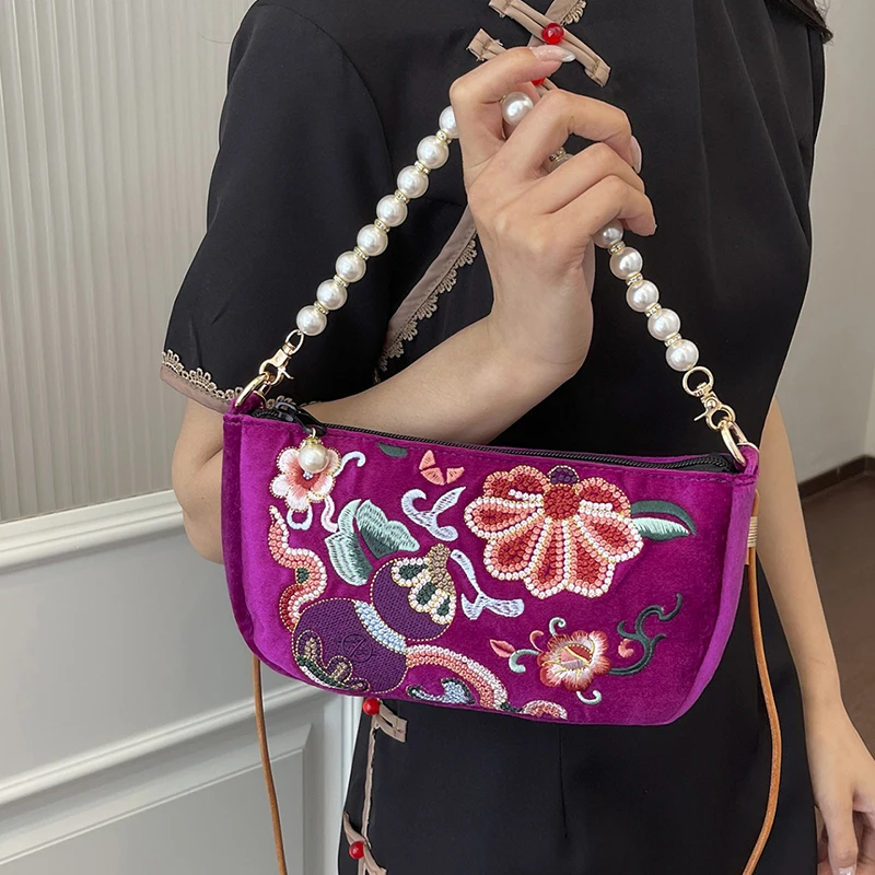 Chinesische Umhängetasche mit Blumenstickerei, Damen-Schultertasche, Handtasche mit Perlenhenkel, Vintage-Geldbörse im ethnischen Hanfu-Stil – Detail 15