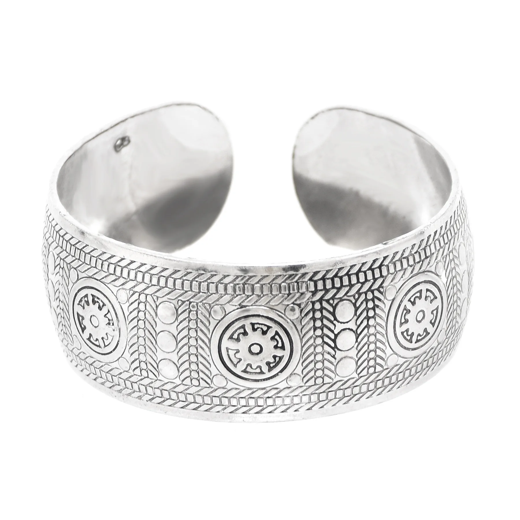 New Bohemian Tibetan Silver Color Metal Open Cuff Bangles Carved Flower for Women Female Tribal Gypsy Indian Party Jewelry Gifts