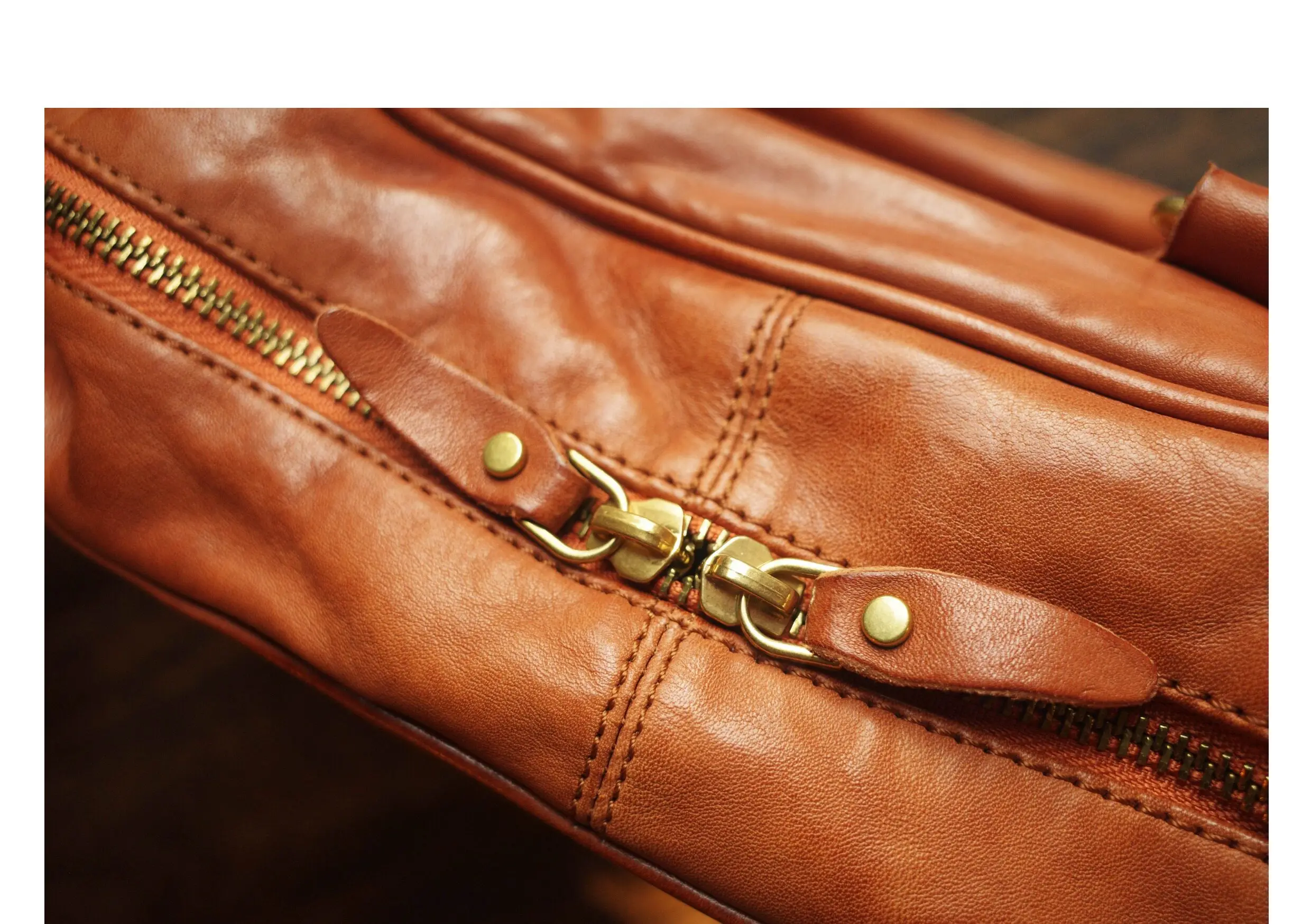 PNDME Business schlichte, pflanzlich gegerbte Rindsleder-Damen-Aktentasche, lässige Reise-Luxus-Handtasche aus echtem Leder für Laptops. – Detail 25