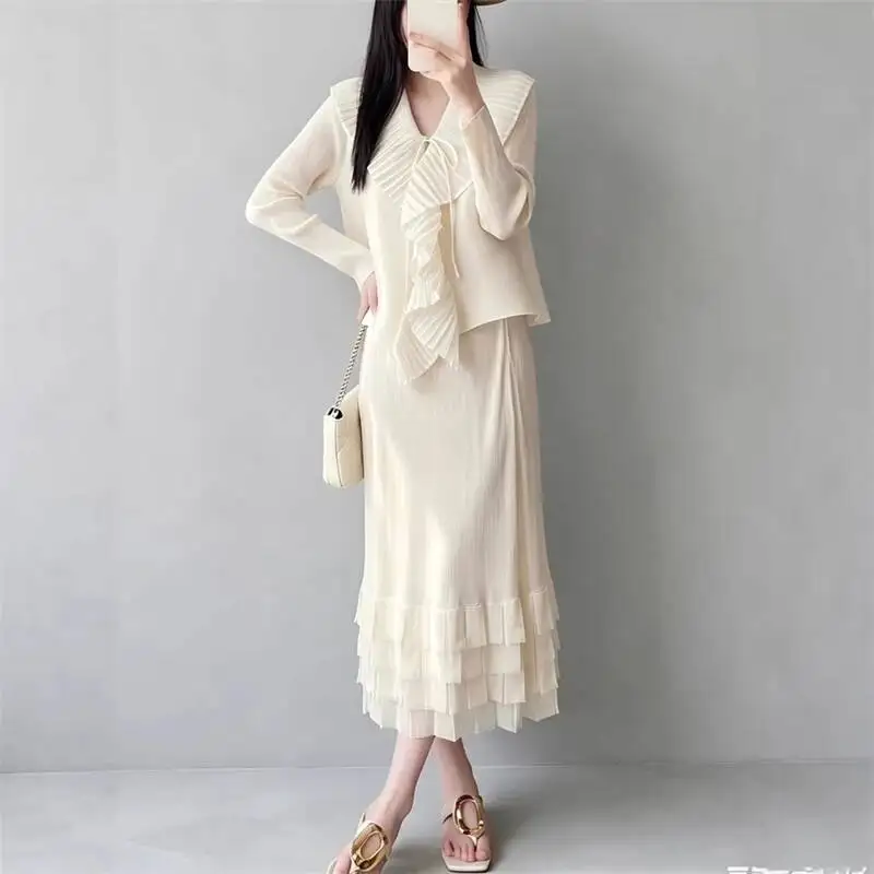 Solid Color Pleated Women 2-Piece V-Neck Long Sleeve Ruffled Top High-Waisted Loose Elasticated Midi Skirt Fashion Casual Wear