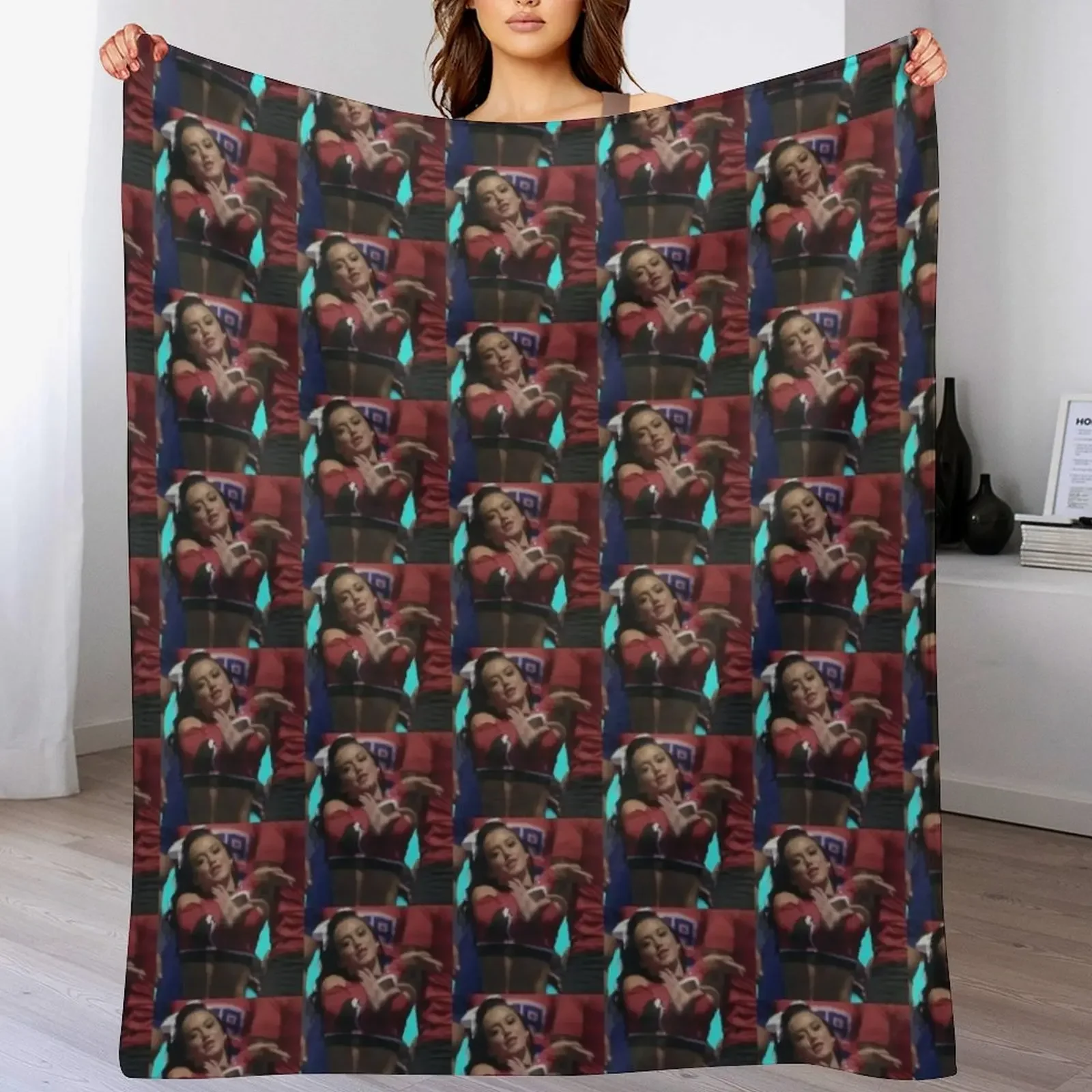 

Maddy brum Throw Blanket Flannel Fabric Bed covers valentine gift ideas Luxury Thicken Blankets