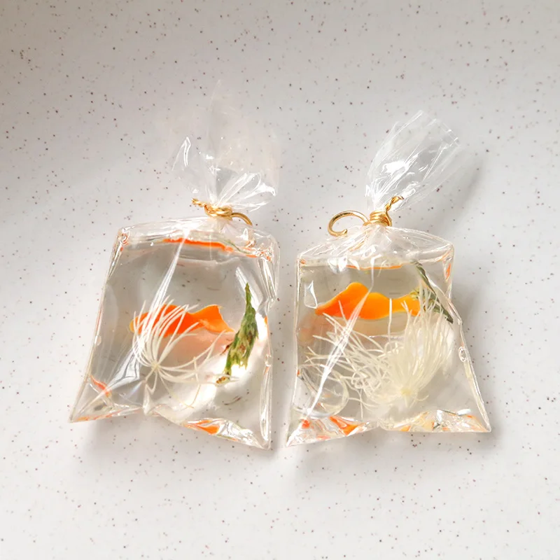 2pcs Simulated Goldfish Clear Fish Bag Diy Resin Accessories Earrings Diy Material Resin Fish Handmade Craft