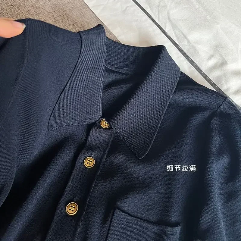Iyundo 2024 ฤดูร้อนใหม่ผู้หญิงถักเสื้อโปโลคอสั้นแขนทั้งหมดตรงกับหญิงเสื้อยืดเกาหลีแฟชั่นสุภาพสตรีเสื้อผ้า