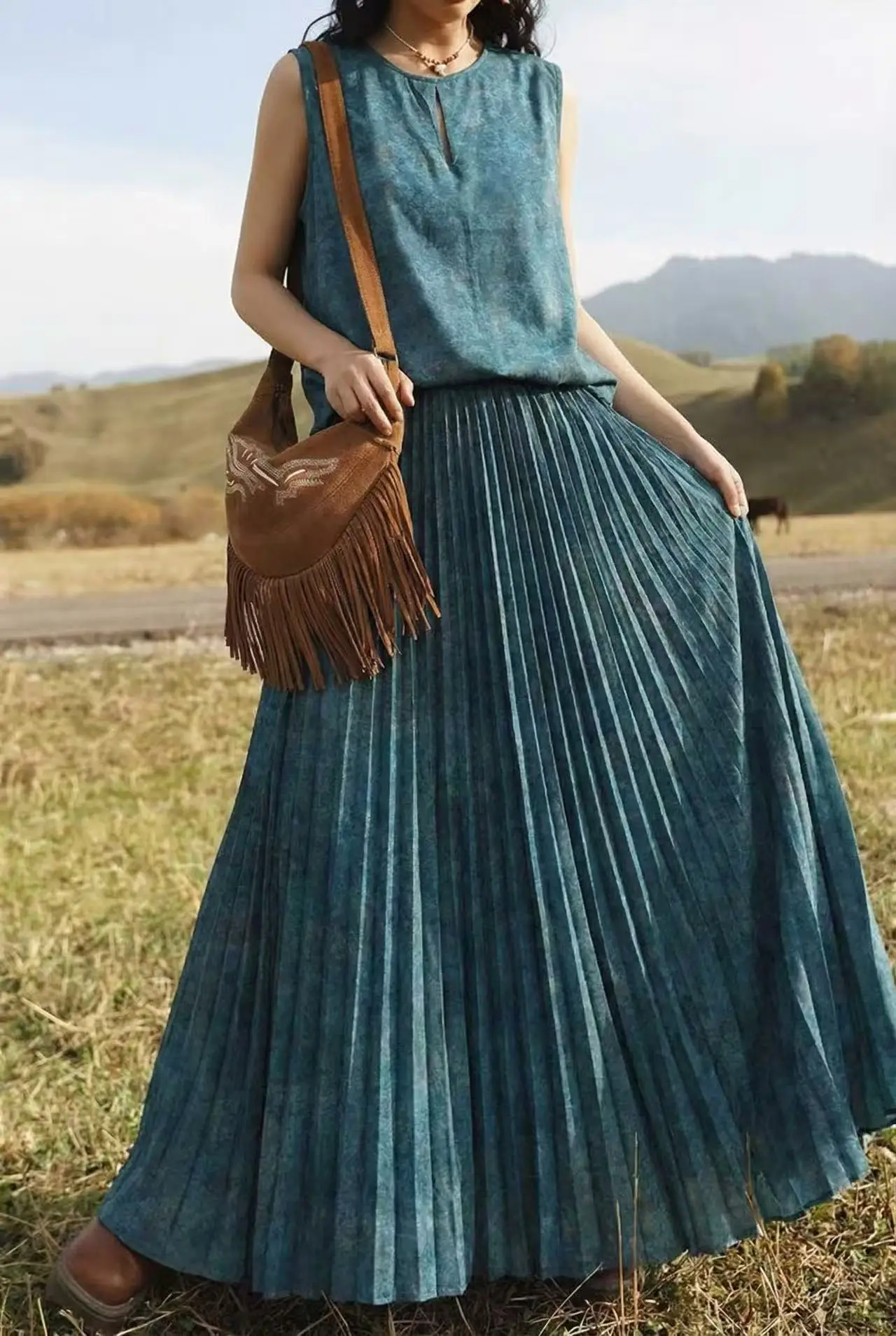 

Summer Print Two Piece Set Evening Dress For Women Vintage Sleeveless O-neck Top Lady High Waist Long Skirt Chic Party Outfit