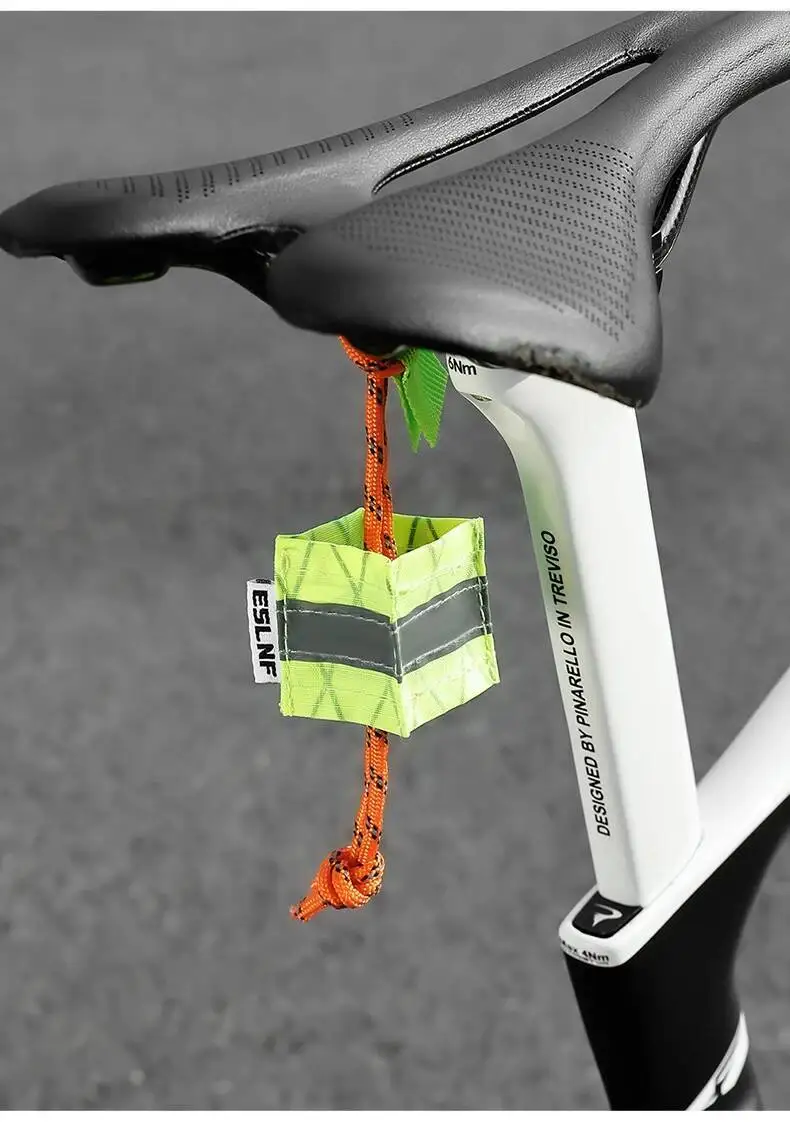 ESLNF Reflektierender Fahrradsitz-Anhänger Sicherheitsanhänger Hohe Sichtbarkeit Nachtfahrrad-Zubehör Einzigartig für Rennräder und Mountainbikes – Detail 13